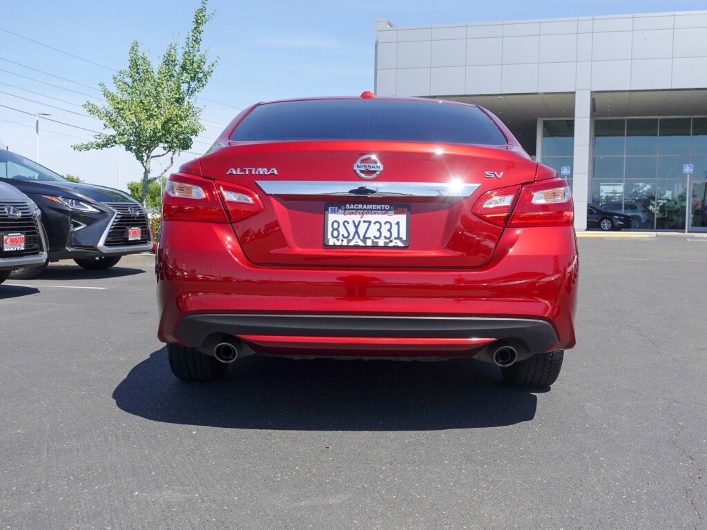 Used 2017 Nissan Altima 2.5 SV image 4