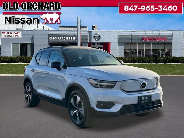 Used 2022 Volvo XC40 P8 Recharge Plus image 3