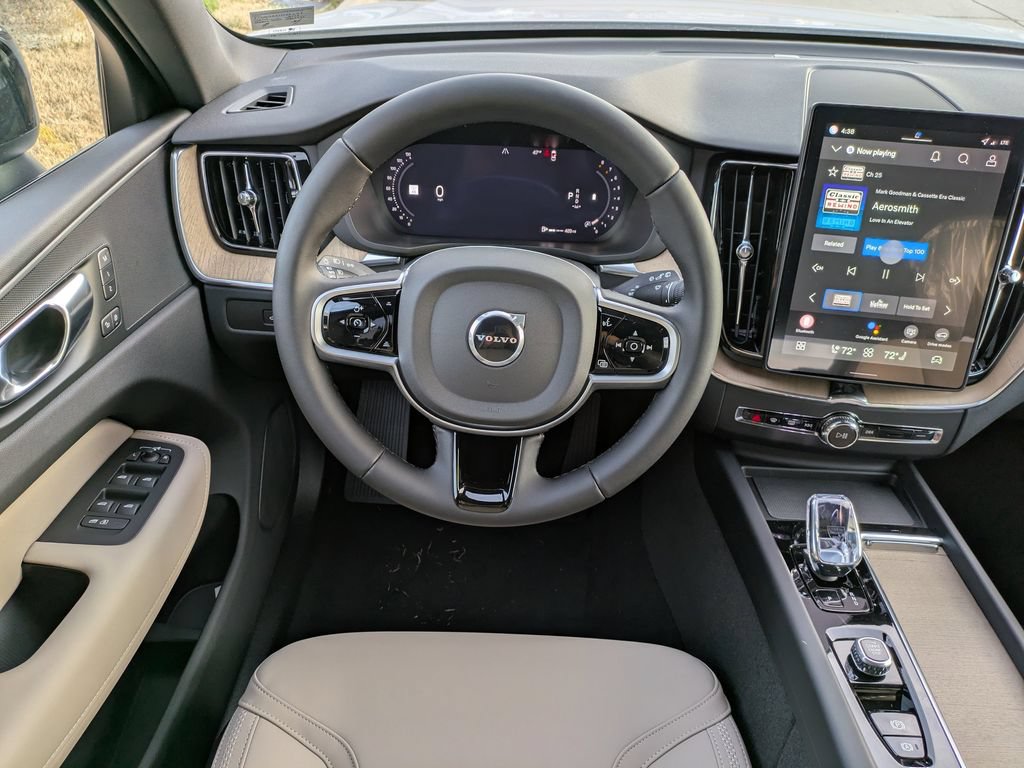 New 2026 Volvo XC60 B5 Plus w/ Protection Package Premier AWD/4WD image 15