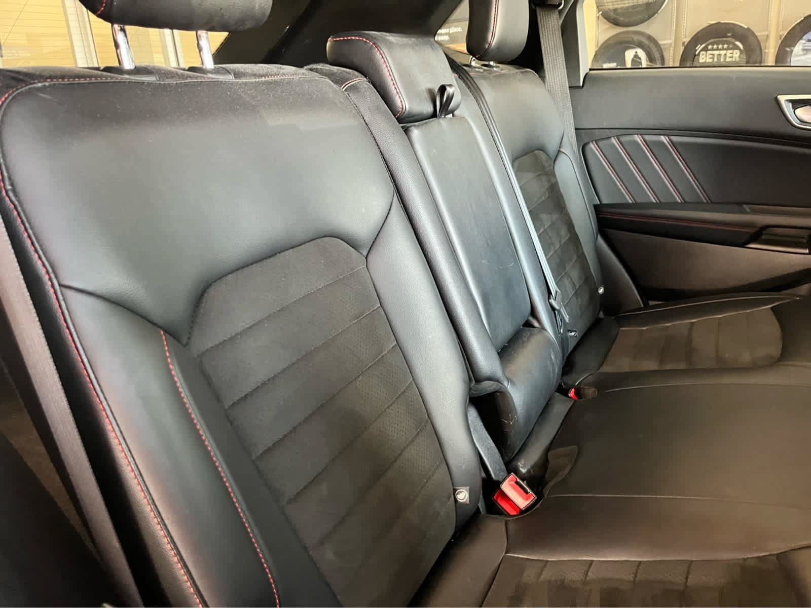 Certified 2024 Ford Edge ST-Line AWD/4WD image 34