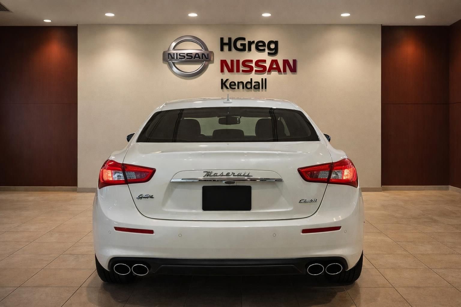 Used 2018 Maserati Ghibli RWD image 6