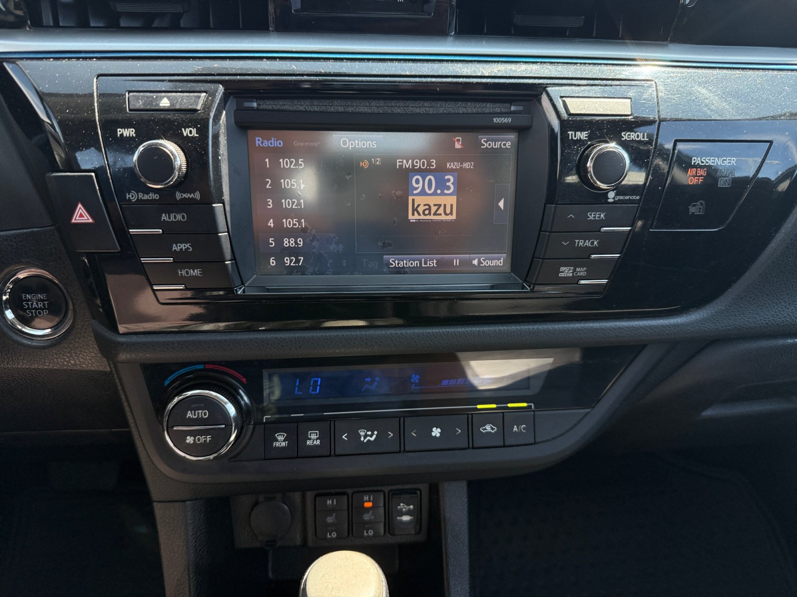 Used 2016 Toyota Corolla S Premium FWD image 12