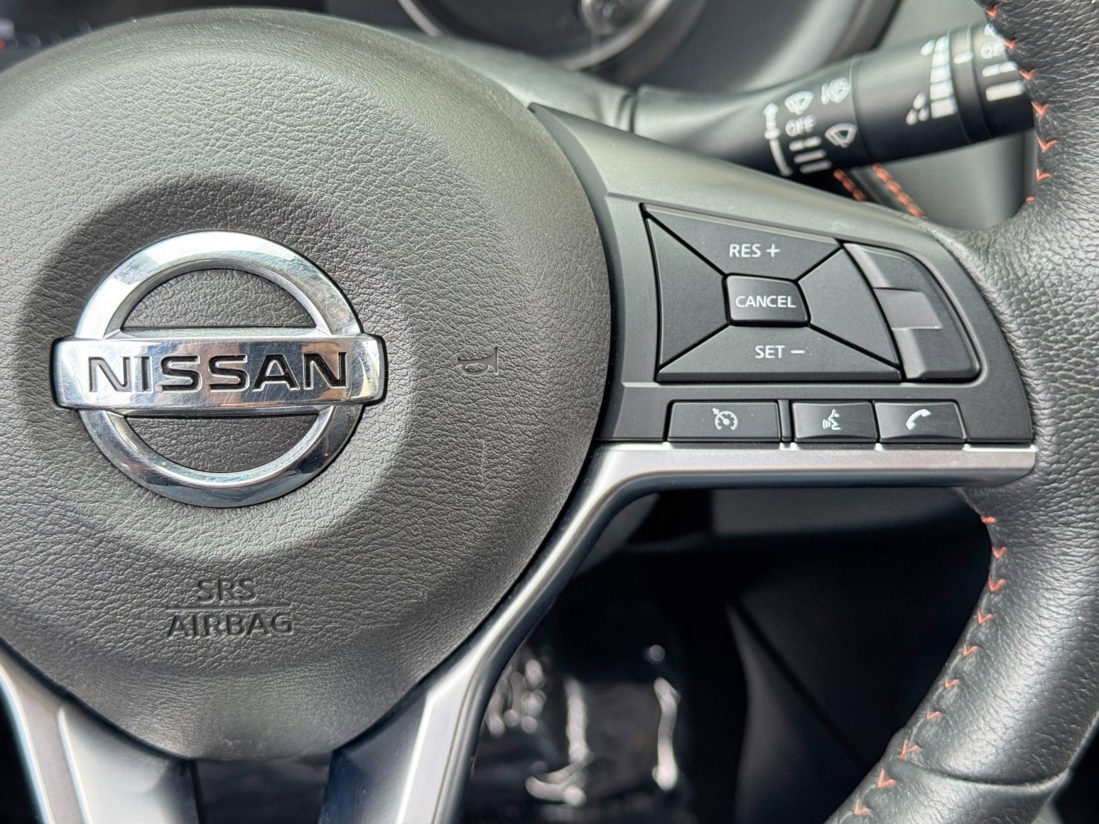 Used 2020 Nissan Kicks SR FWD image 19