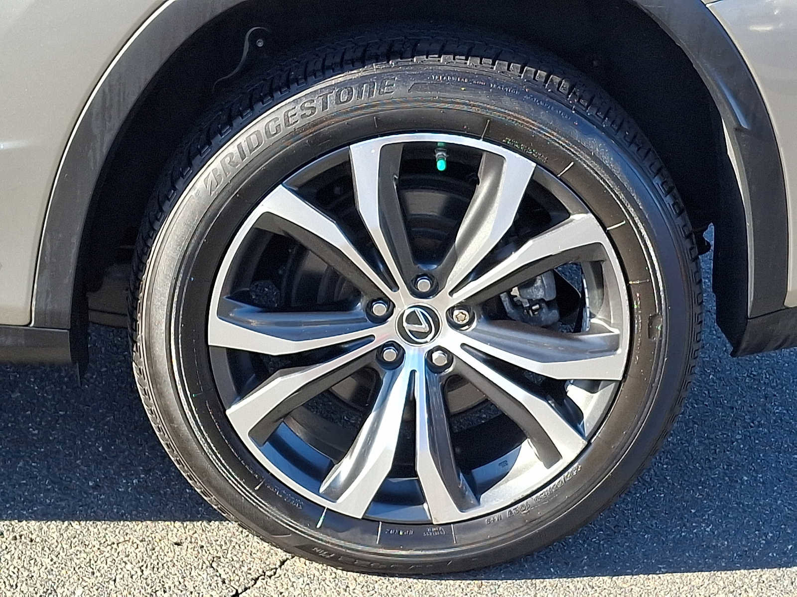Used 2019 Lexus RX 450h AWD w/ Navigation Package image 7