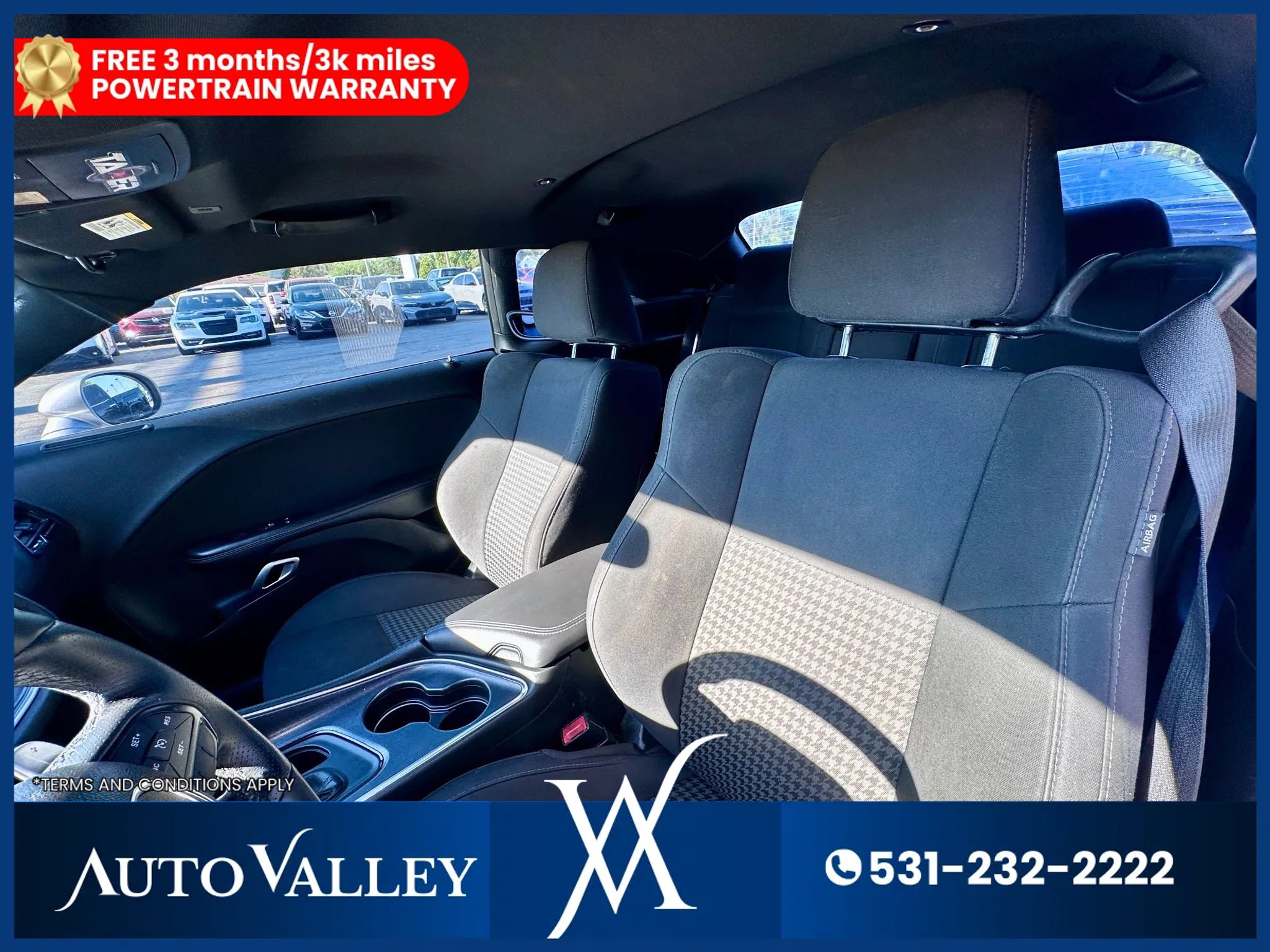 Used 2017 Dodge Challenger R/T RWD image 13