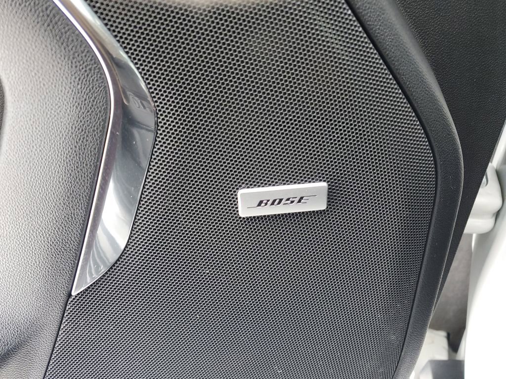 Used 2023 Chevrolet Suburban High Country image 28