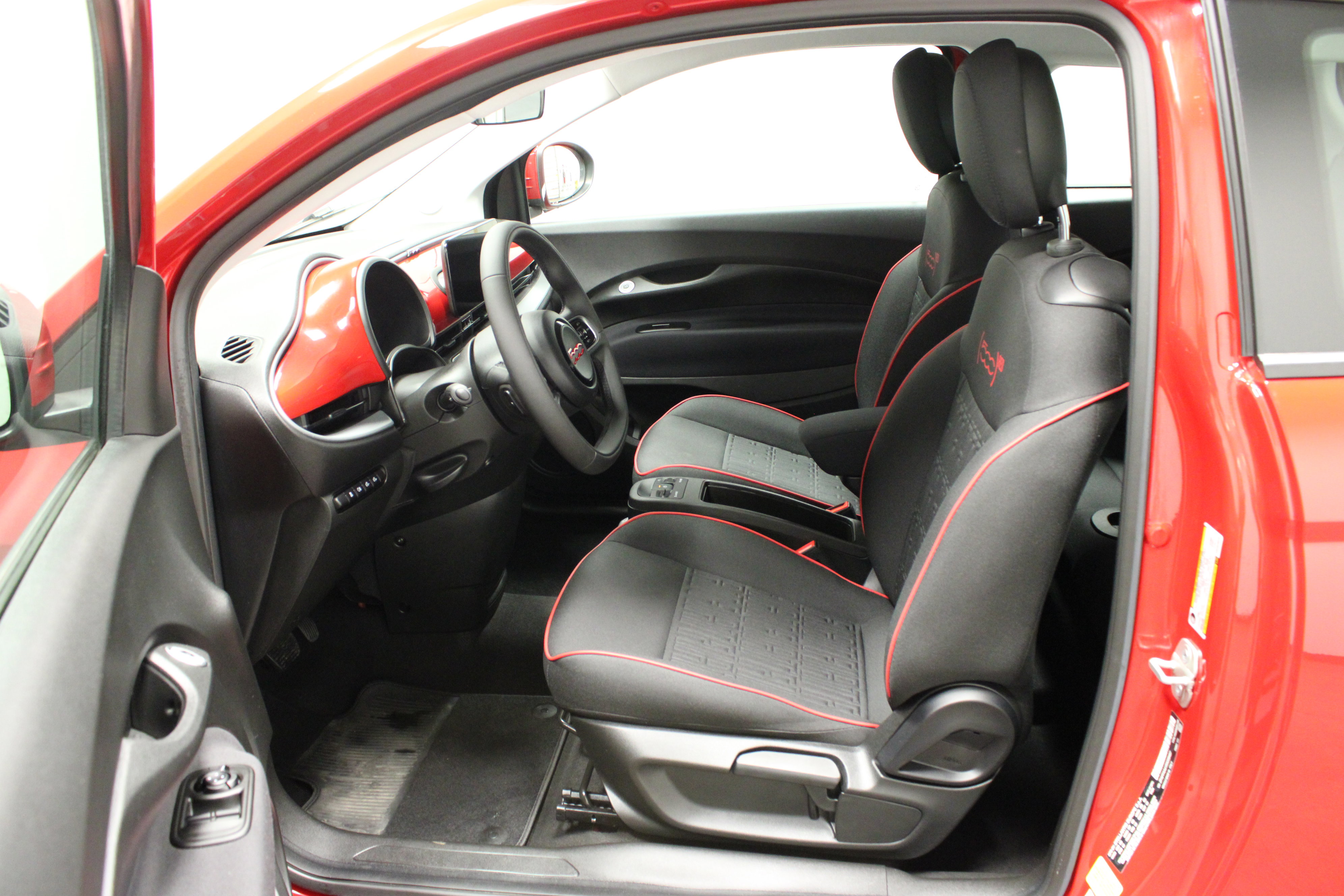 Used 2024 FIAT 500 e (RED) image 15