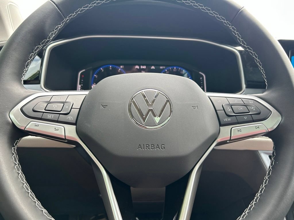 New 2026 Volkswagen Taos SEL AWD/4WD image 24
