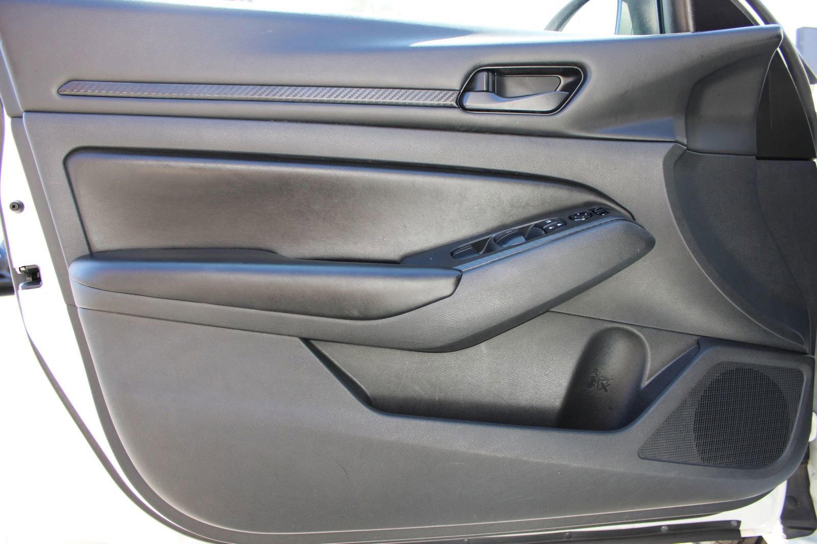 Used 2024 Nissan Altima 2.5 S image 7