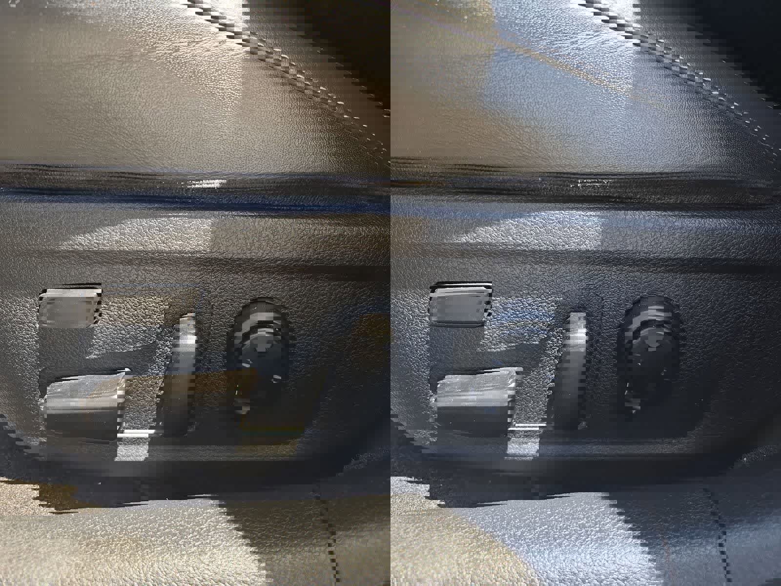 Used 2020 Kia Stinger GT2 image 15