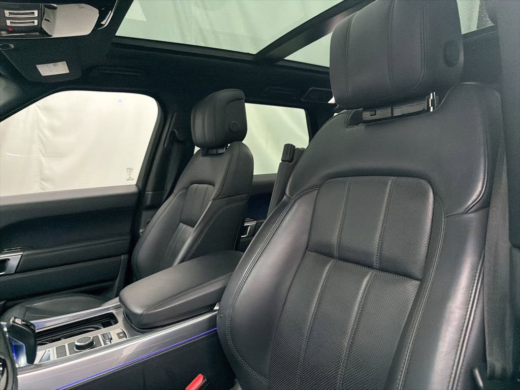 Used 2018 Land Rover Range Rover Sport Supercharged AWD/4WD image 13