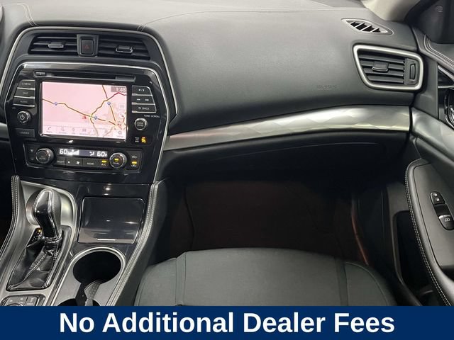 Used 2020 Nissan Maxima 3.5 SV w/ Floor Mat Group FWD image 18