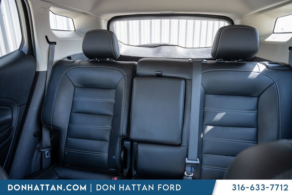 Used 2024 GMC Terrain Denali AWD/4WD image 19