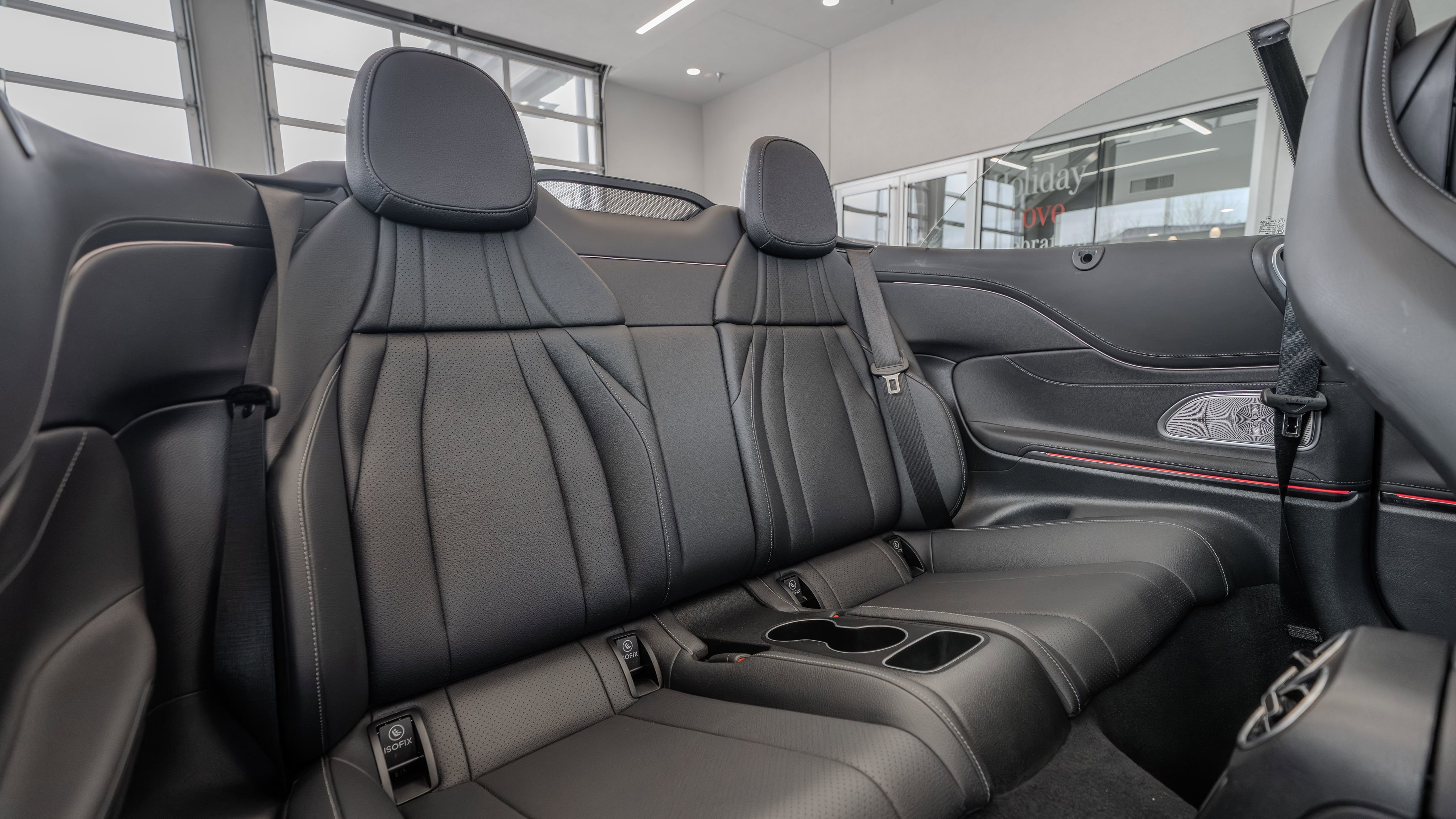 Certified 2025 Mercedes-Benz CLE 300 4MATIC Cabriolet image 31