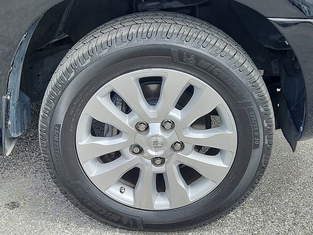 Used 2014 Toyota Sequoia Platinum AWD/4WD image 8