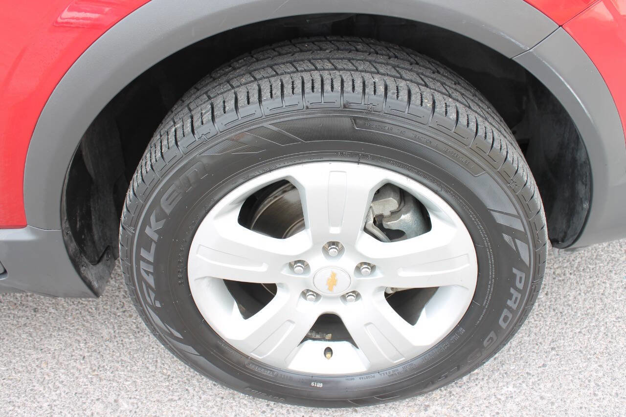 Used 2013 Chevrolet Captiva Sport LS FWD image 16