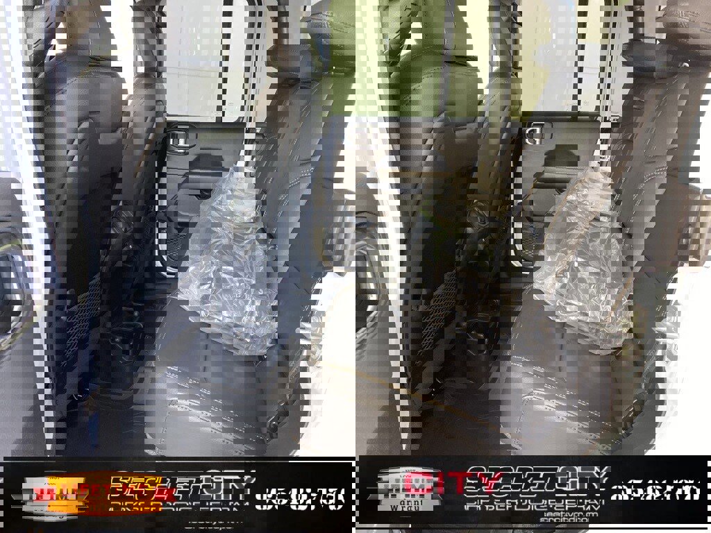 New 2026 Jeep Gladiator Sport image 32