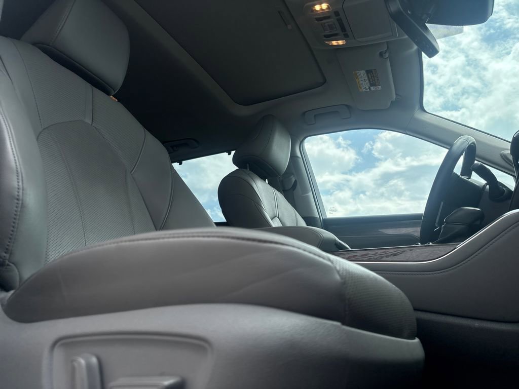 Used 2021 Toyota Highlander Limited AWD/4WD image 27