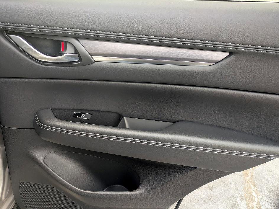 New 2025 MAZDA CX-5 AWD 2.5 S w/ Premium Plus Pkg image 32