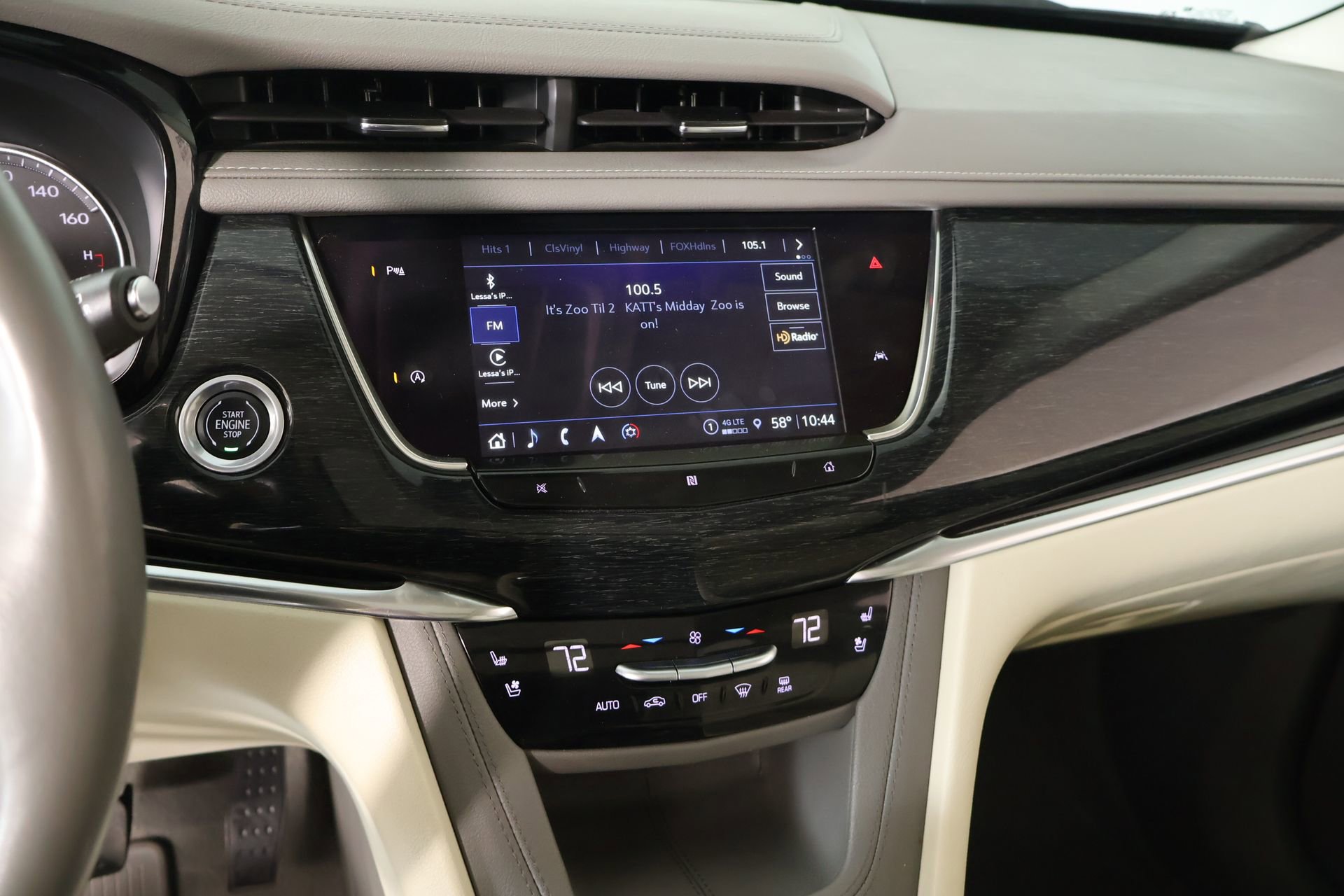 Used 2021 Cadillac XT6 Premium Luxury FWD image 5