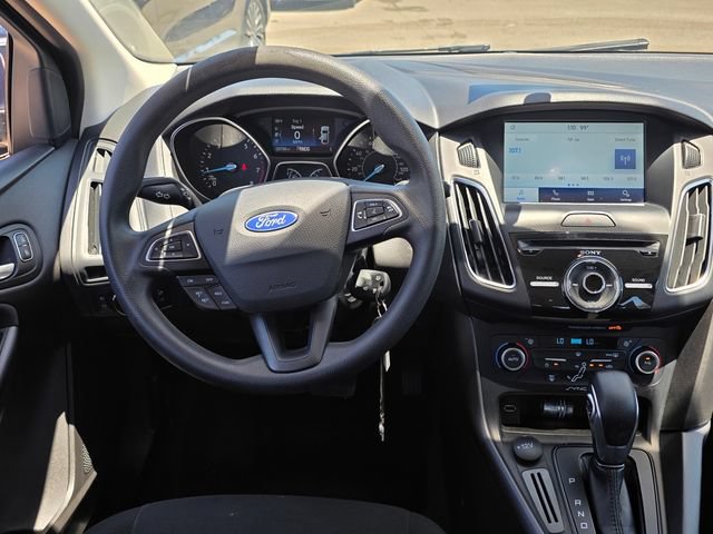 Used 2018 Ford Focus SEL FWD image 12
