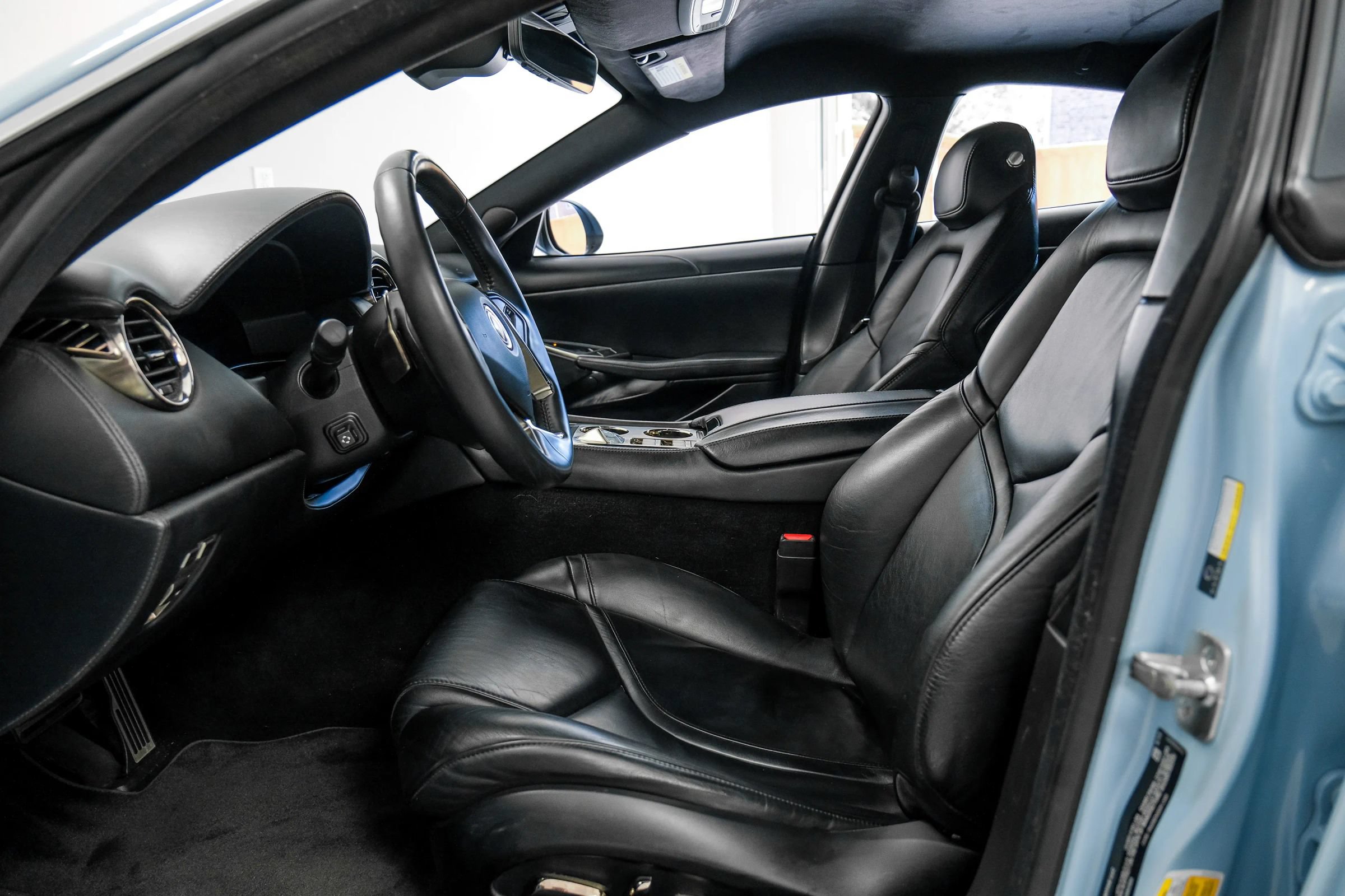 Used 2018 Karma Revero Luxury RWD image 3