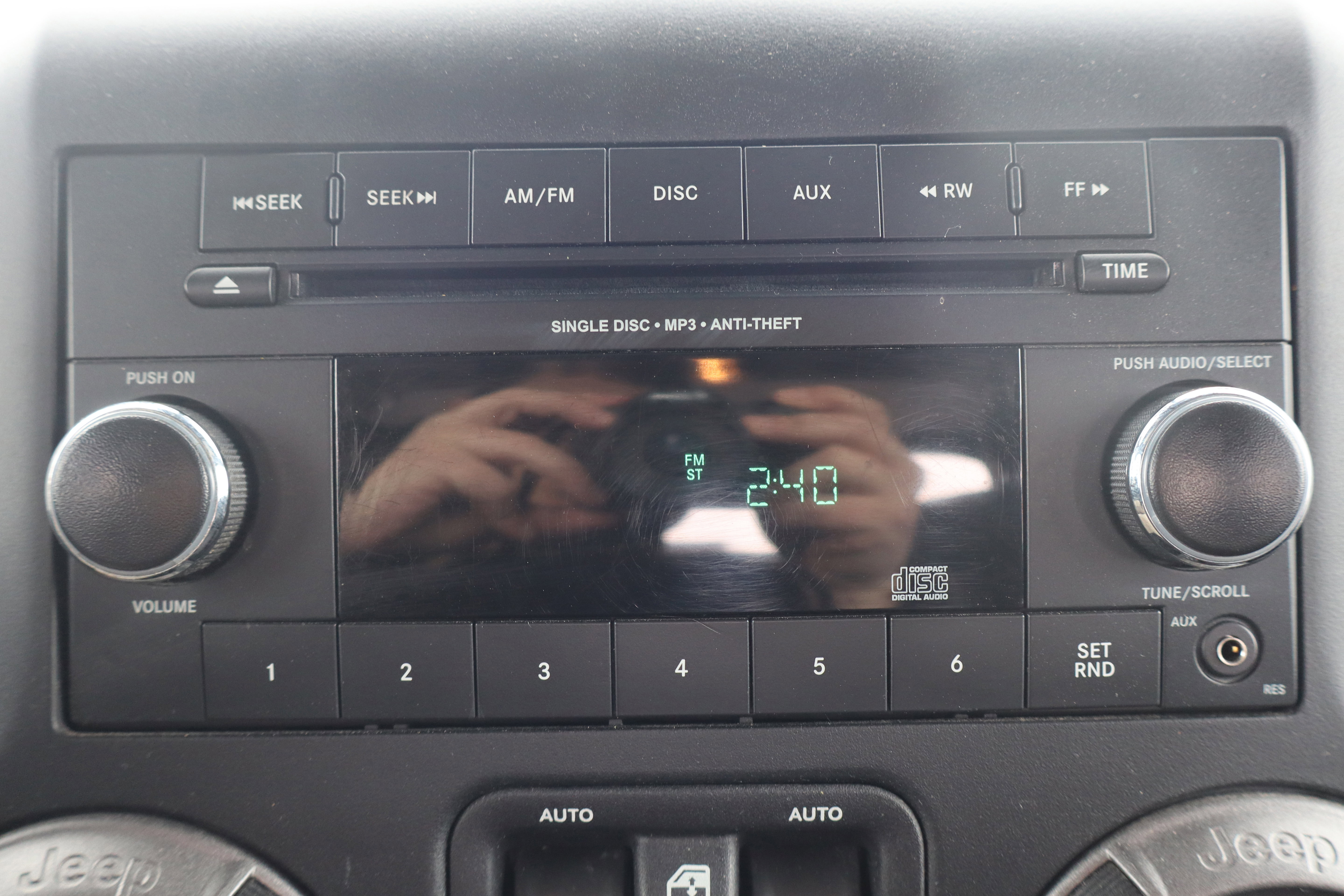 Used 2018 Jeep Wrangler Sport image 19