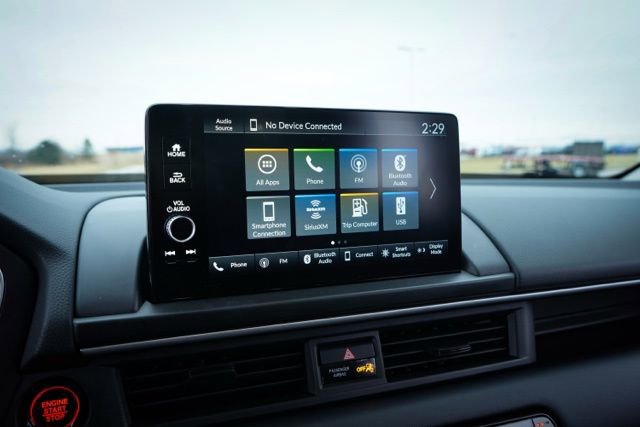 Used 2025 Honda Pilot EX-L image 25