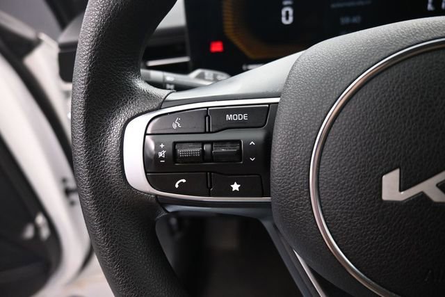 Used 2025 Kia K5 LXS FWD image 30