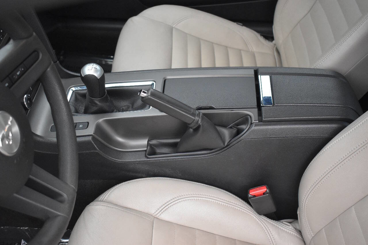 Used 2012 Ford Mustang GT w/ Brembo Brake Pkg RWD image 19