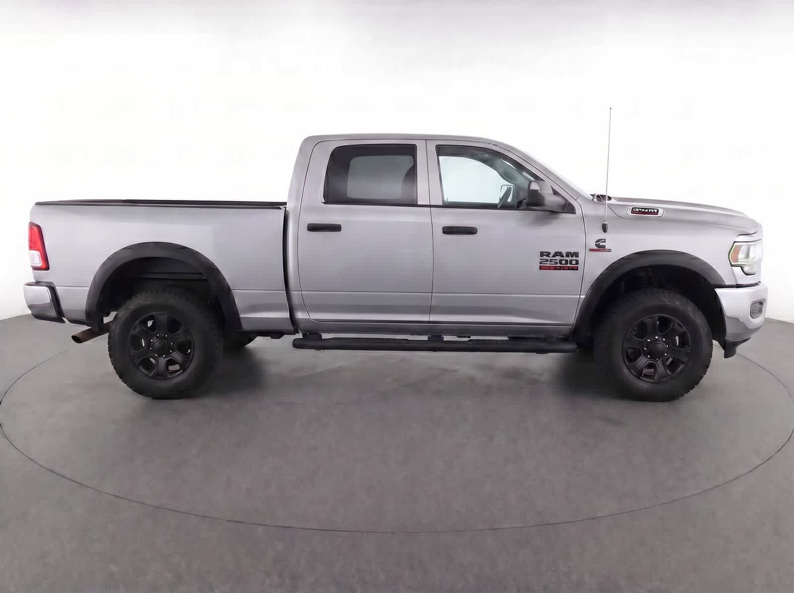 Used 2017 RAM 2500 Tradesman w/ Chrome Appearance Group AWD/4WD image 8