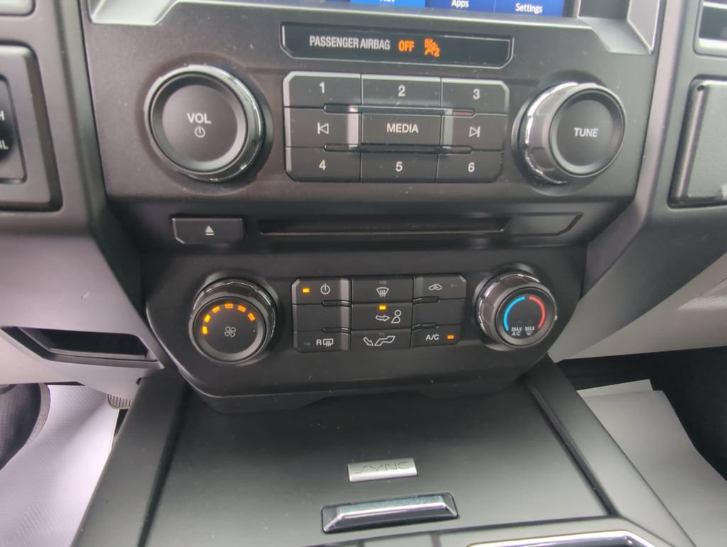 Used 2018 Ford F150 XL w/ Equipment Group 101A Mid AWD/4WD image 20