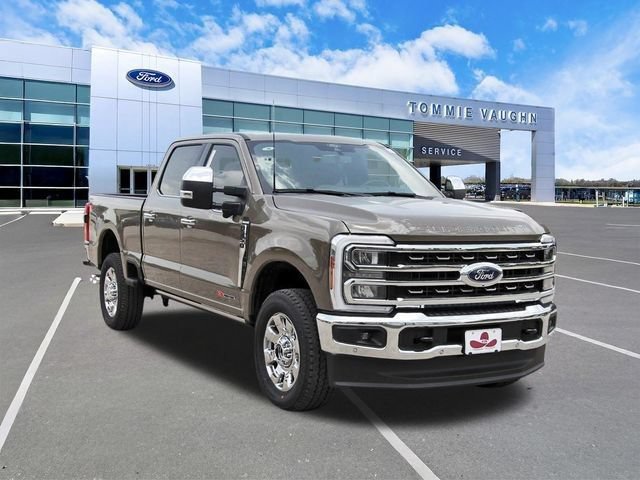 New 2026 Ford F250 King Ranch w/ Chrome Package AWD/4WD image 6