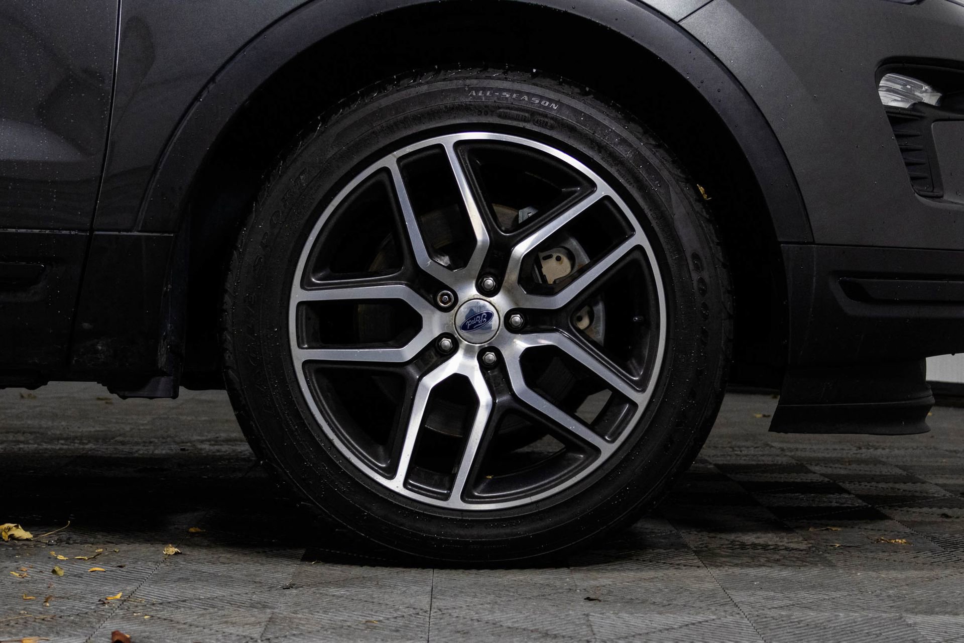 Used 2018 Ford Explorer Sport image 43