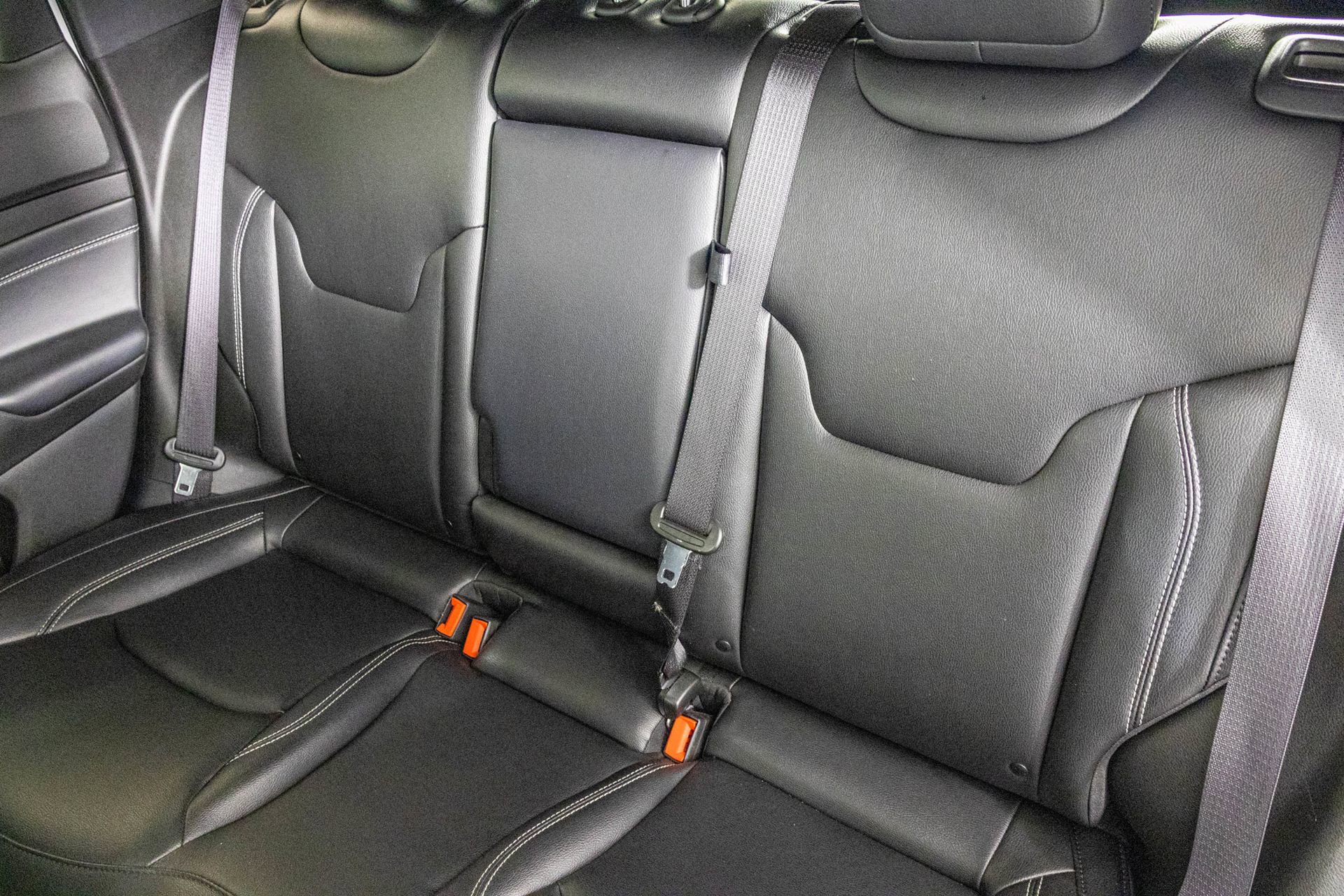 Used 2024 Jeep Compass Limited w/ High Altitude Package image 33