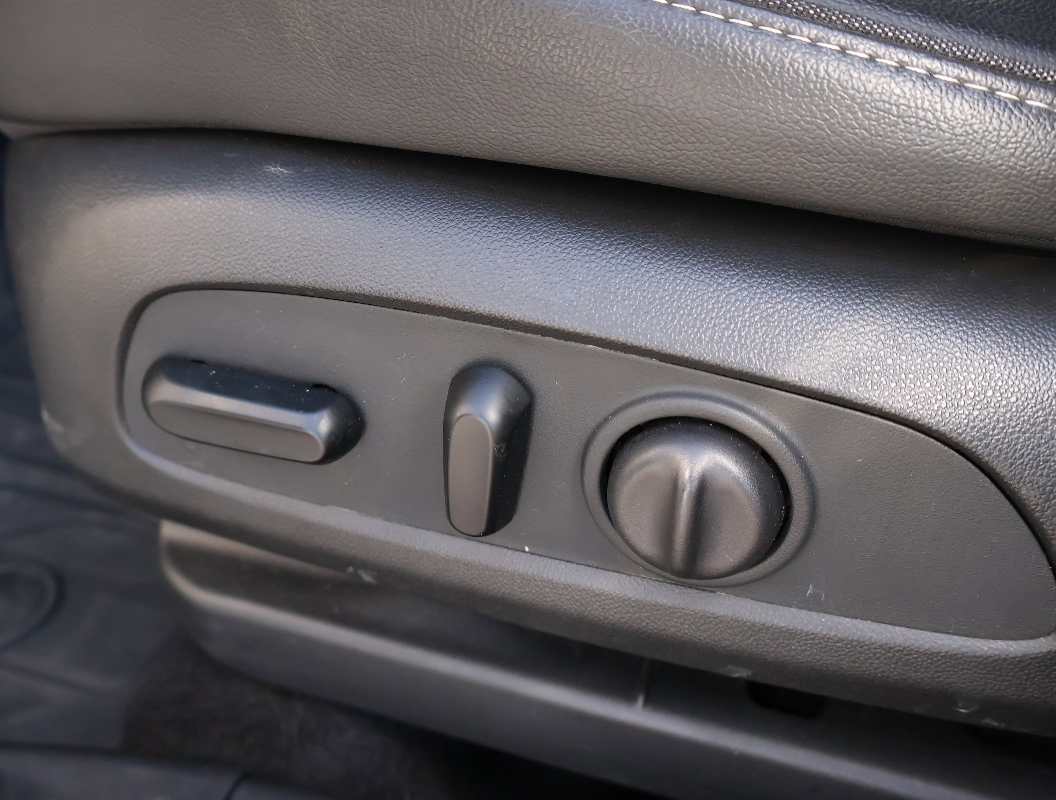 Certified 2023 Chevrolet TrailBlazer ACTIV w/ Convenience Package image 9