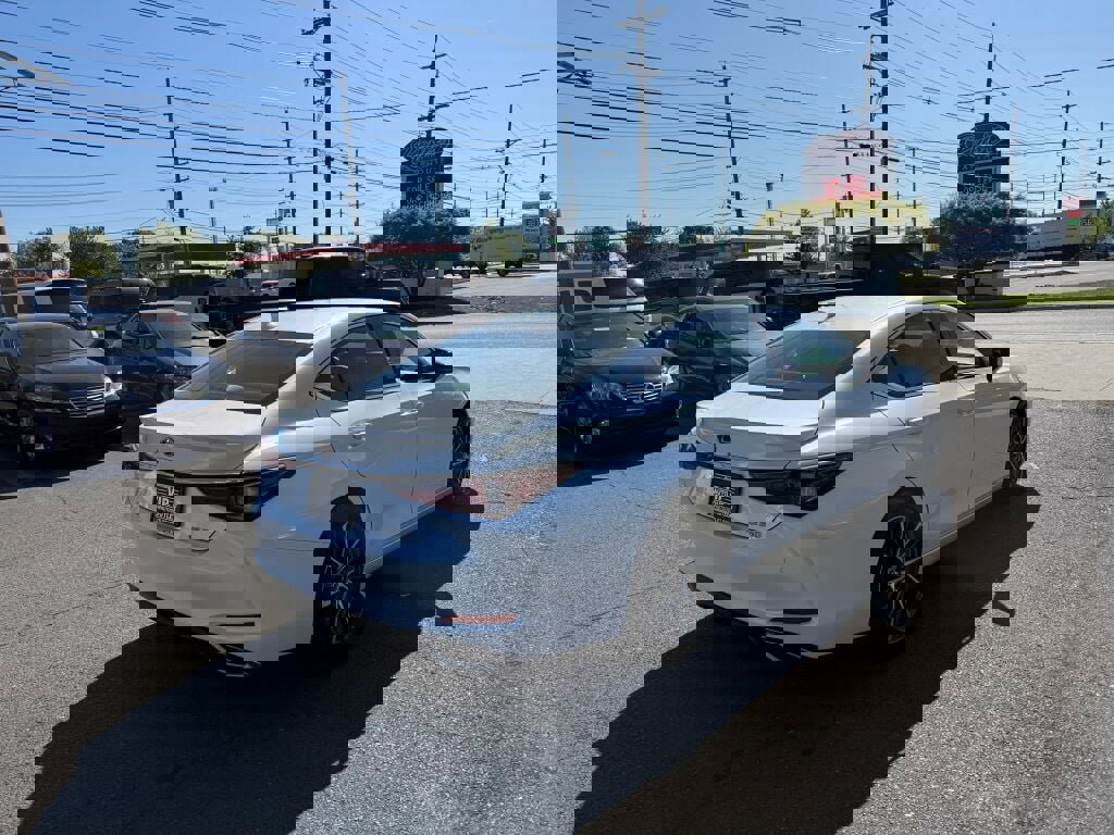 Used 2023 Lexus ES 350 w/ Premium Package image 7