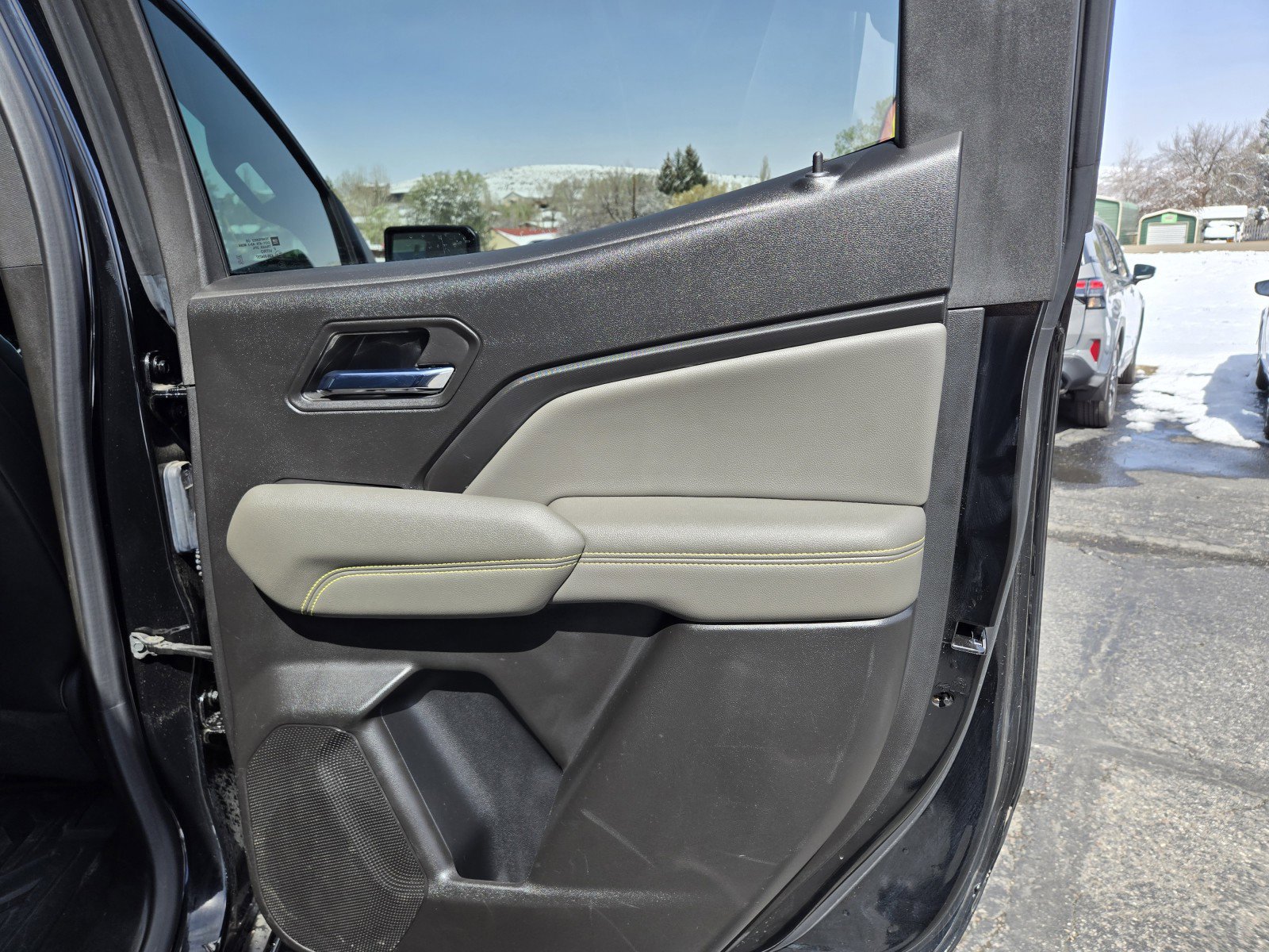 Used 2024 Chevrolet Colorado ZR2 w/ ZR2 Convenience Package III AWD/4WD image 28
