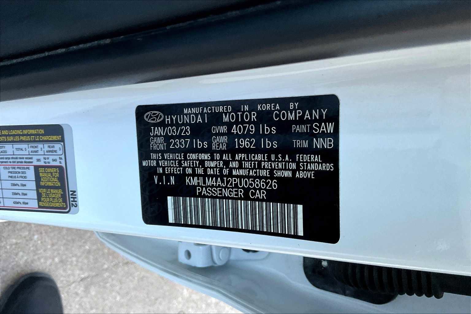 Used 2023 Hyundai Elantra Blue image 27