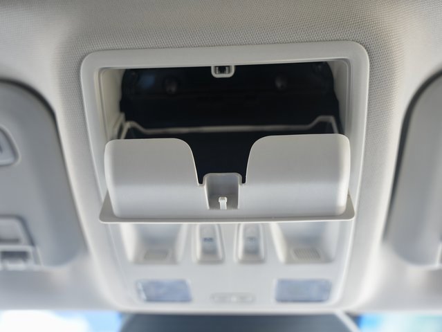 Used 2024 Ford Escape Platinum w/ Premium Technology Package image 31