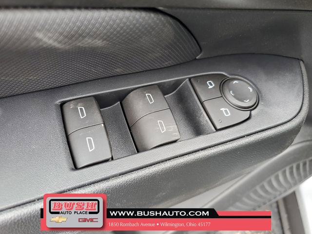 New 2026 Chevrolet Equinox EV LT image 17