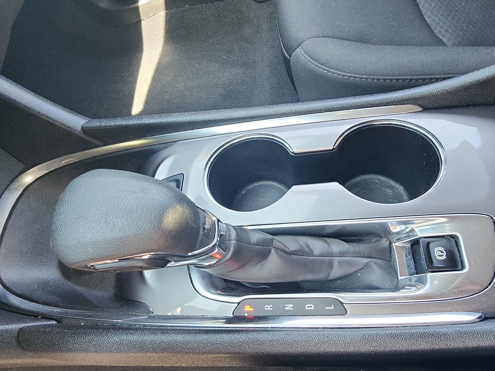 Used 2023 Chevrolet Malibu LT w/ LPO, Floor Liner Package FWD image 16