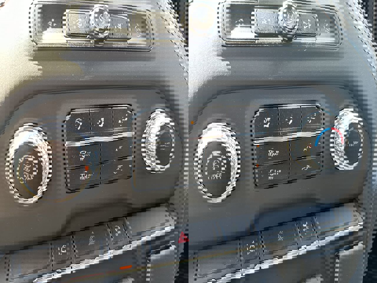 Certified 2024 GMC Sierra 2500 Pro w/ Convenience Package image 18