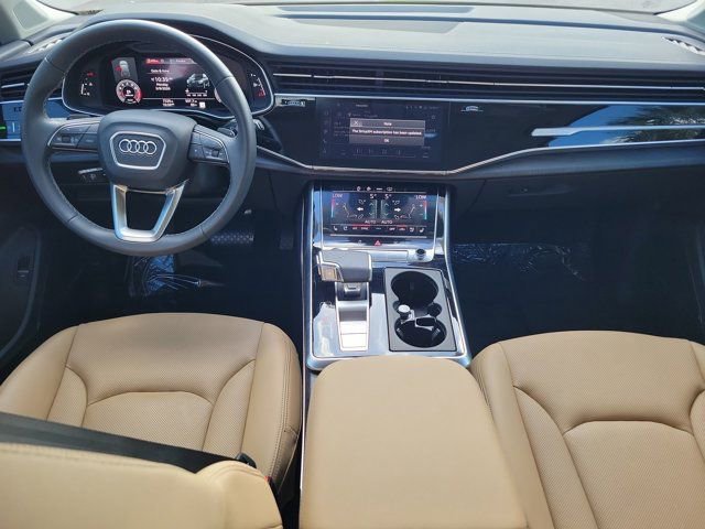 Used 2025 Audi Q7 3.0T Premium Plus w/ Premium Plus Package image 2