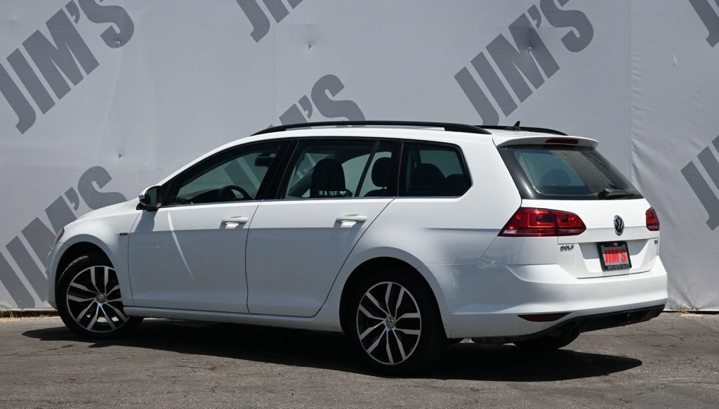 Used 2016 Volkswagen Golf S FWD image 7