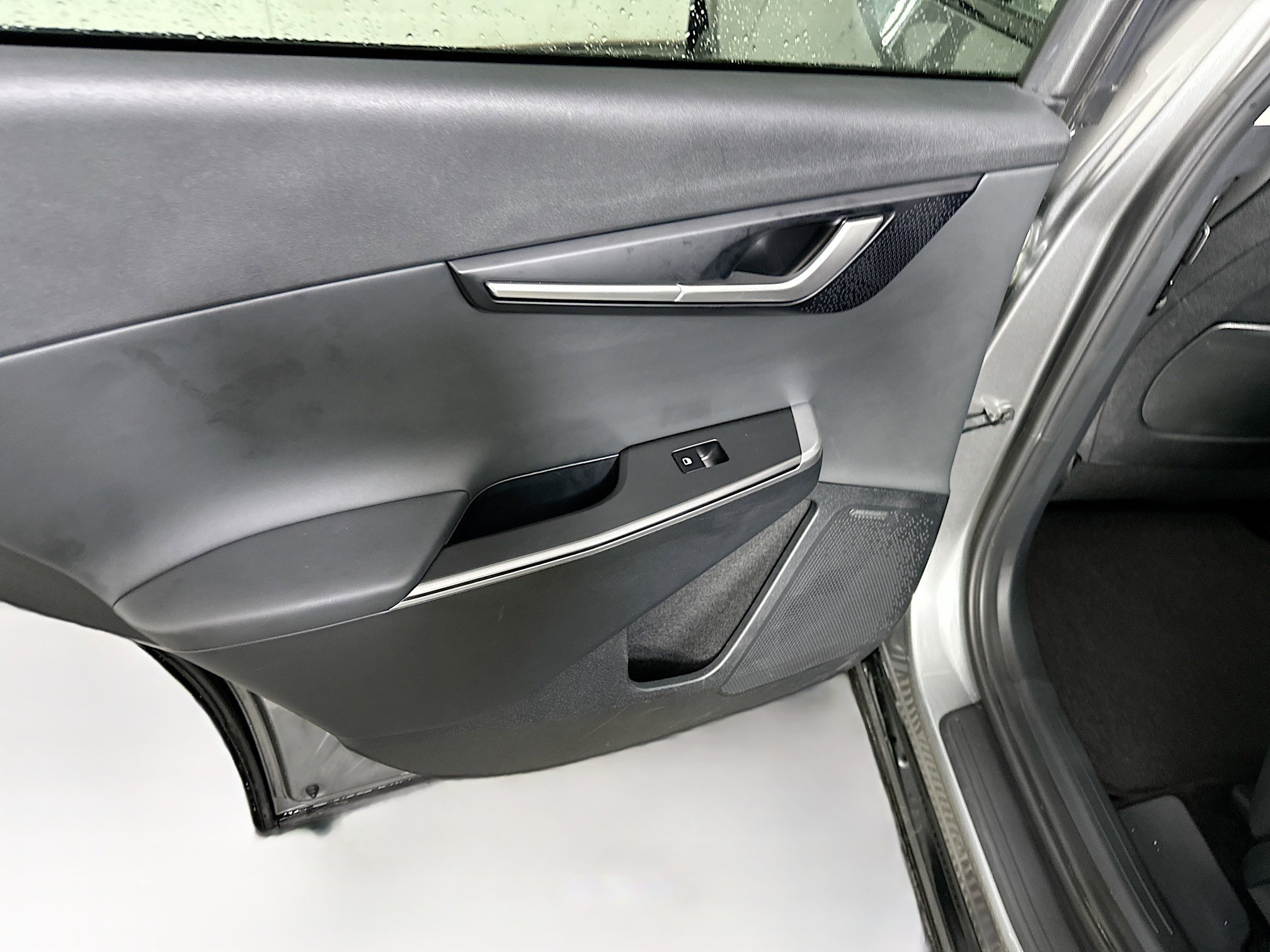 Used 2023 Kia EV6 Wind RWD image 26