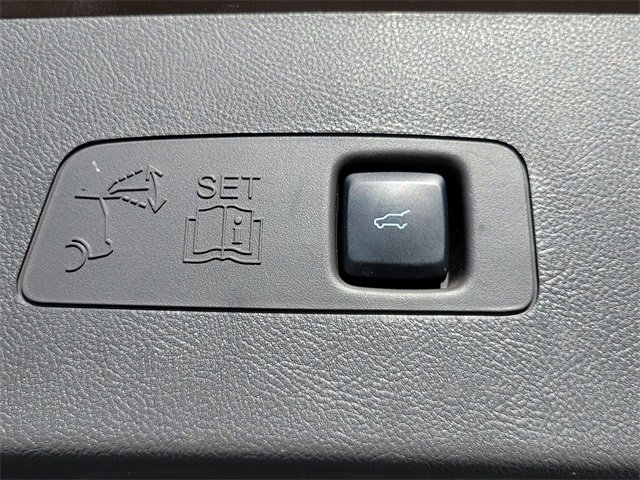 Used 2022 Lincoln Corsair FWD w/ Equipment Group 101A image 26