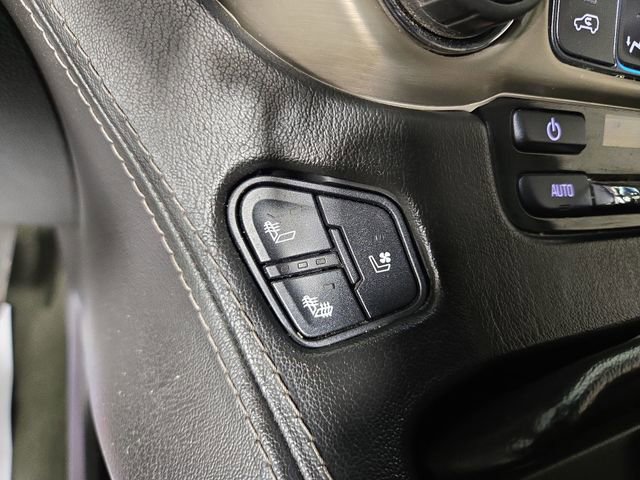 Used 2017 GMC Yukon Denali image 27