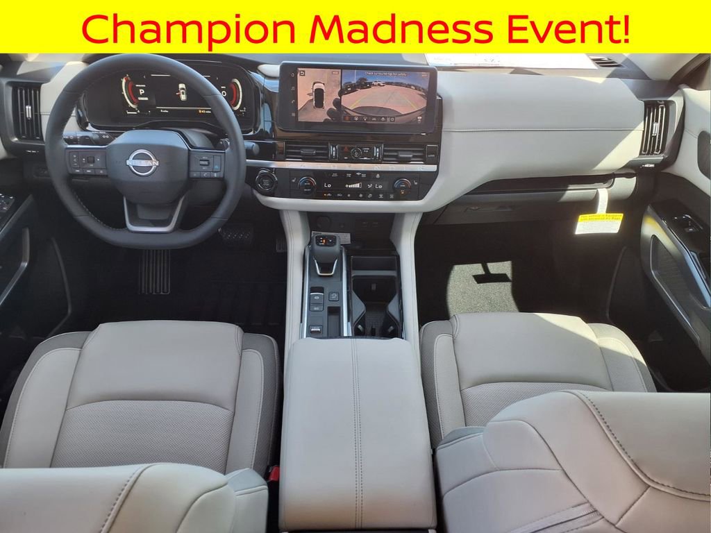 New 2026 Nissan Pathfinder SL image 12