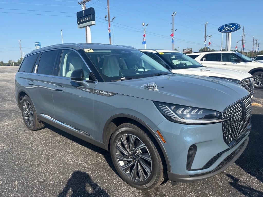 New 2026 Lincoln Aviator AWD